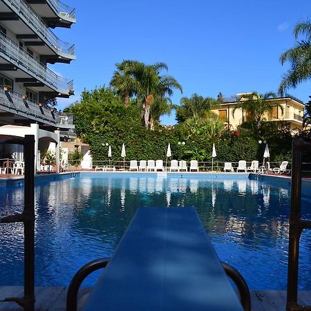 Wave Hotel Acireale Dış mekan fotoğraf