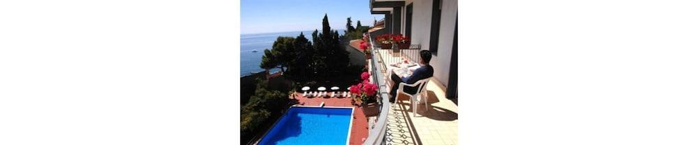 Wave Hotel Acireale Dış mekan fotoğraf