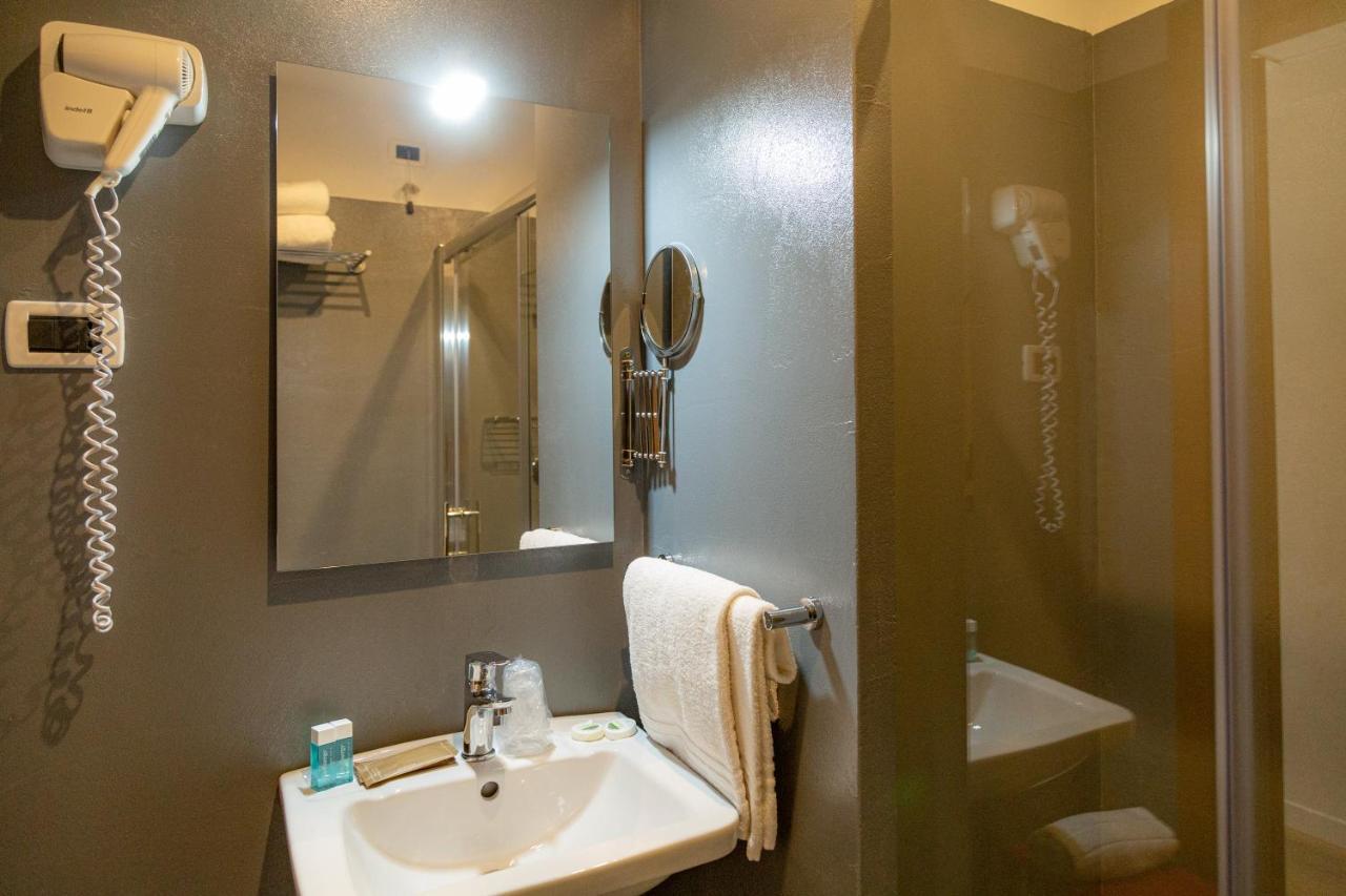 Wave Hotel Acireale Dış mekan fotoğraf