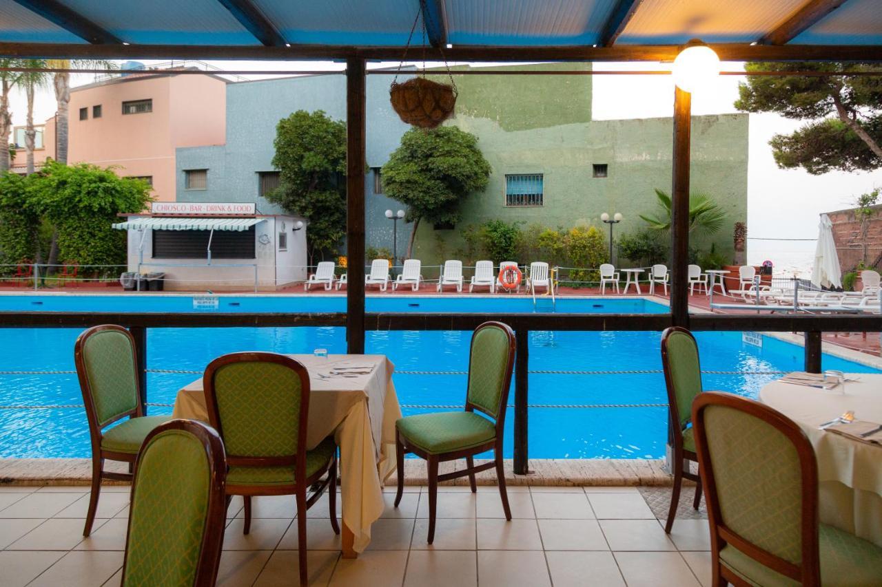 Wave Hotel Acireale Dış mekan fotoğraf