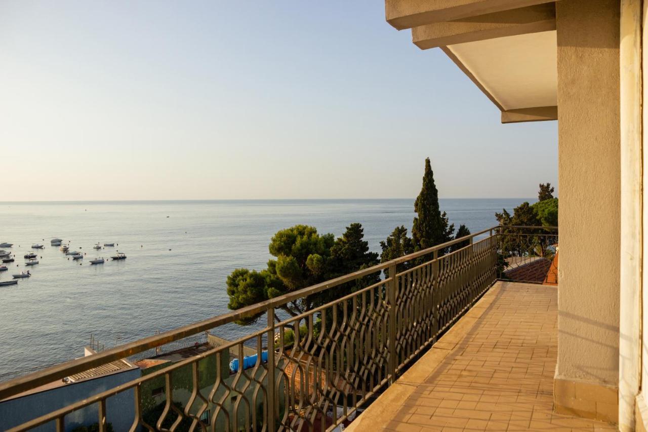 Wave Hotel Acireale Dış mekan fotoğraf